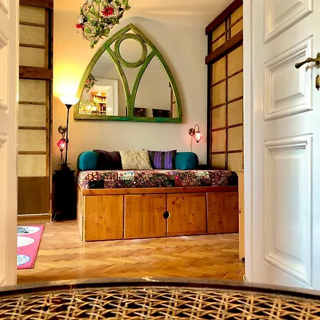 Apartment Design Art Flat At Downtow Budapest