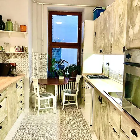 Design Art Flat At Downtow Apartment